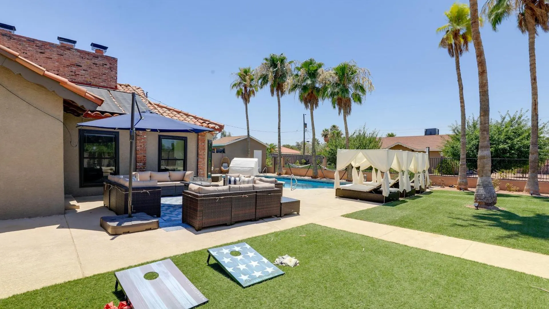Hébergement de vacances Spacious Las Vegas Getaway With Private Pool And Spa!