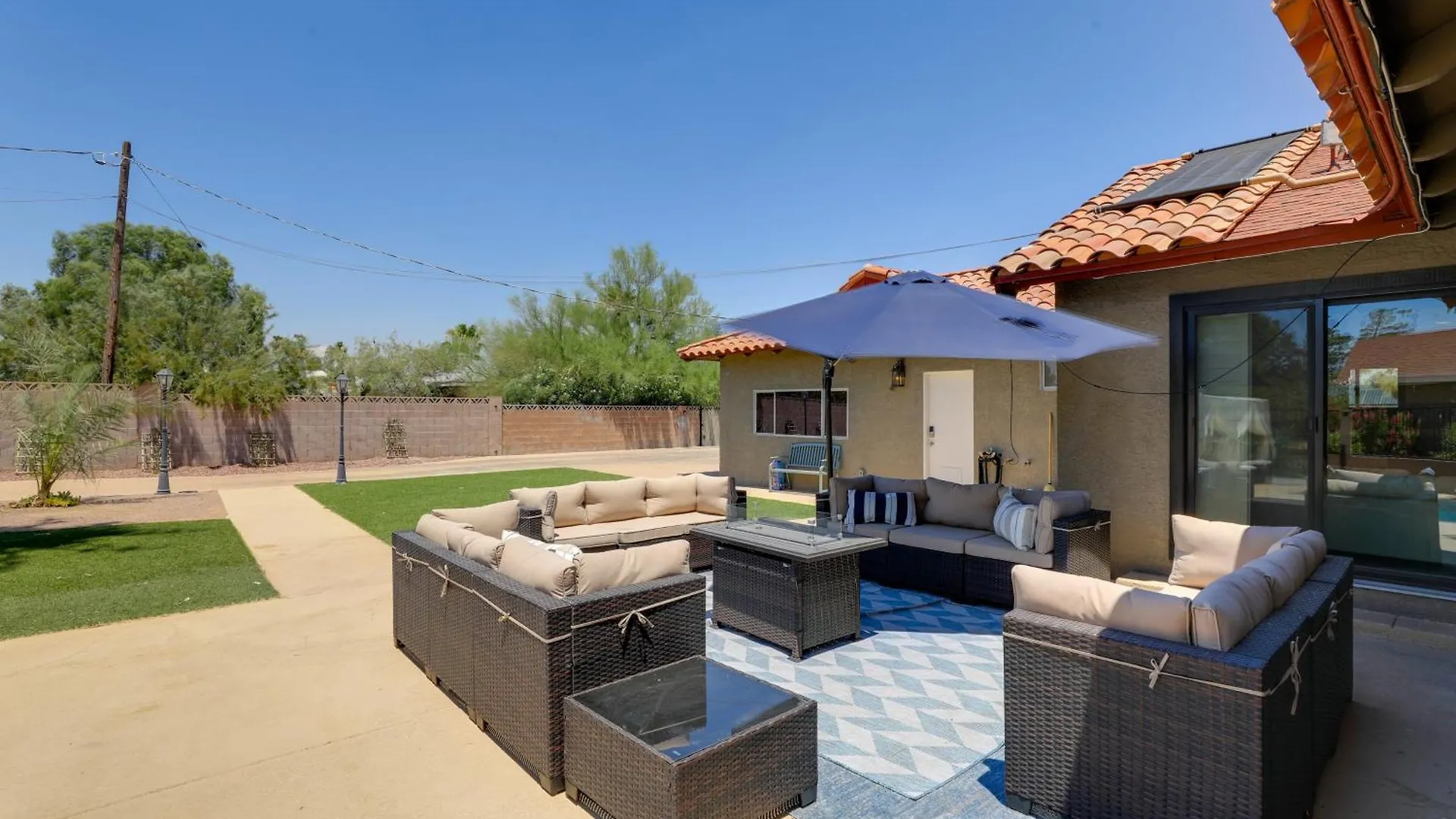 Spacious Las Vegas Getaway With Private Pool And Spa! États-Unis